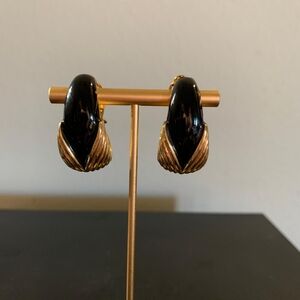 New condition earrings